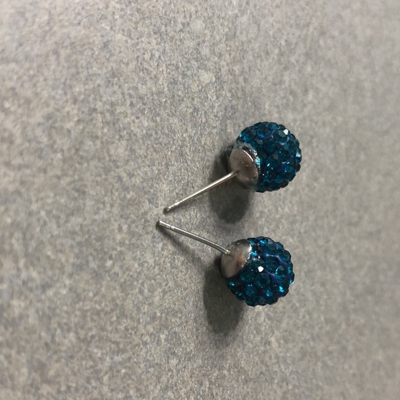 New Sparkle ball earrings! ✨ - Picture 2 of 2